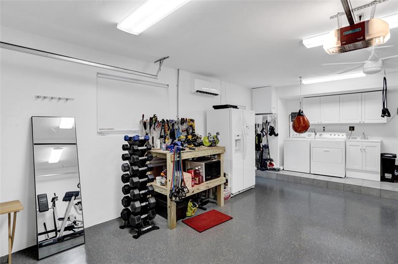 Image 43 of 67 For 2051 59th Ct