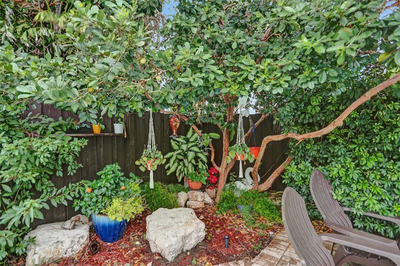 Image 50 of 67 For 2051 59th Ct