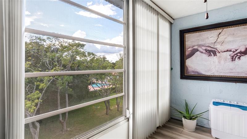 Image 14 of 17 For 3001 48th Ave  442