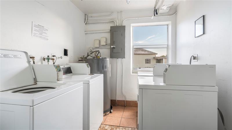 Image 15 of 17 For 3001 48th Ave  442