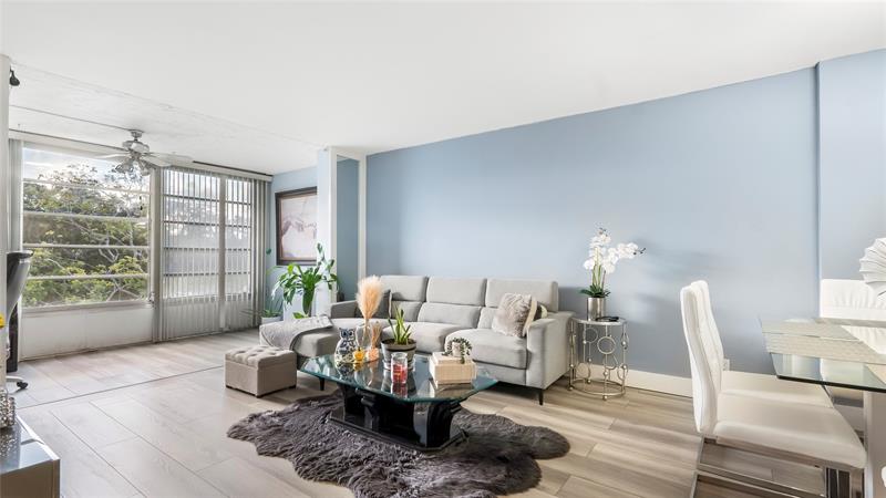 Image 6 of 17 For 3001 48th Ave  442