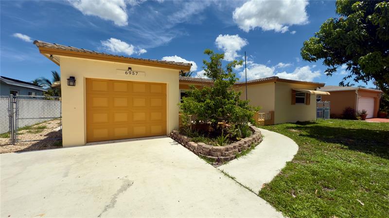 Details for 6957 9th Ct  , Margate, FL 33063