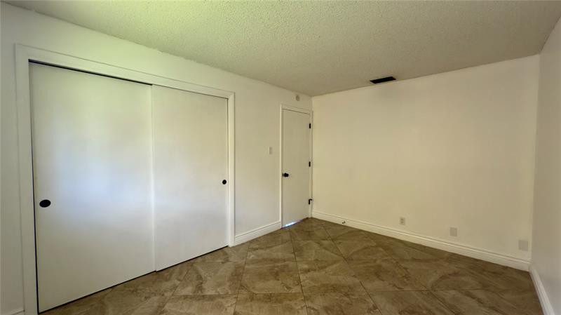 Image 23 of 35 For 6957 9th Ct  