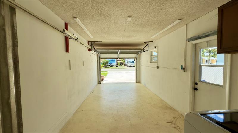 Image 30 of 35 For 6957 9th Ct  