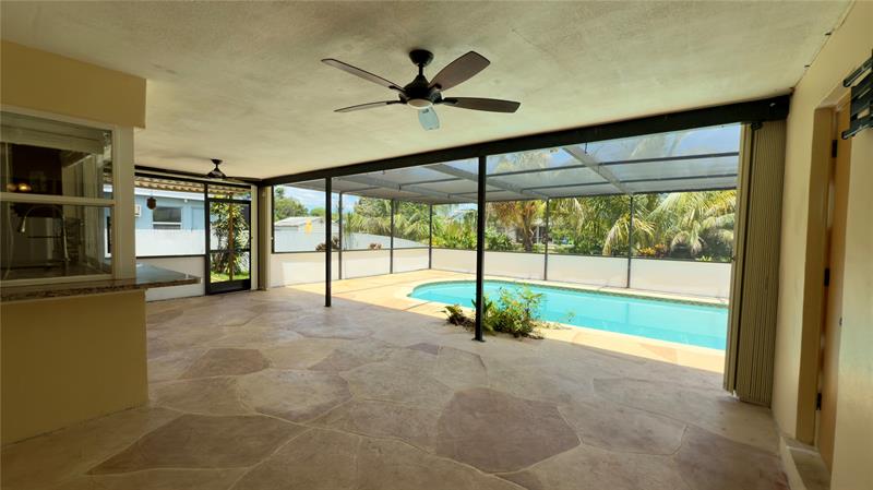 Image 9 of 35 For 6957 9th Ct  