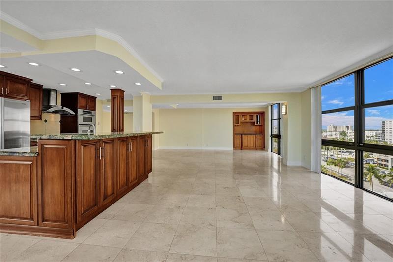 Image 22 of 41 For 3031 Ocean Blvd  906