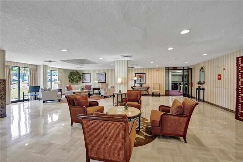 Image 40 of 41 For 3031 Ocean Blvd  906