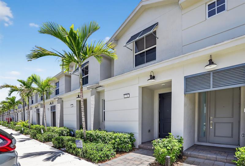 Details for 376 8th Ct  376, Pompano Beach, FL 33060
