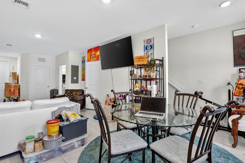 Image 8 of 26 For 376 8th Ct  376