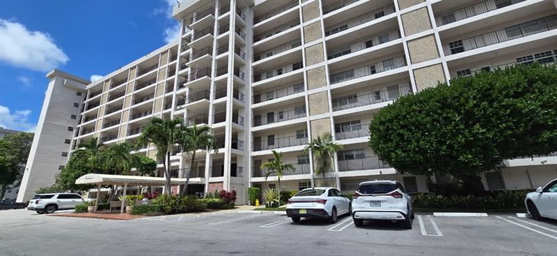 Details for 3300 Palm Aire Dr  407, Pompano Beach, FL 33069