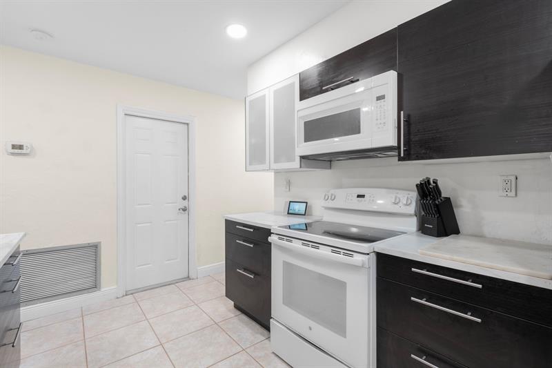 Image 14 of 35 For 7105 98th Ter
