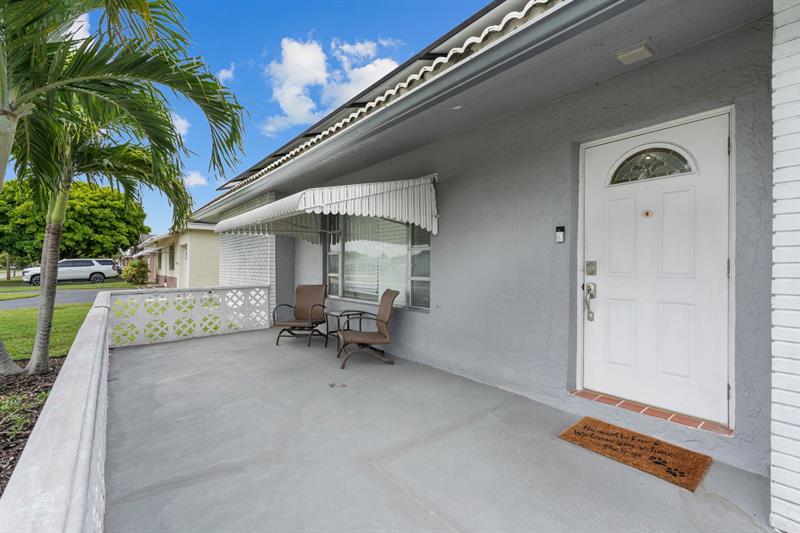 Image 4 of 35 For 7105 98th Ter