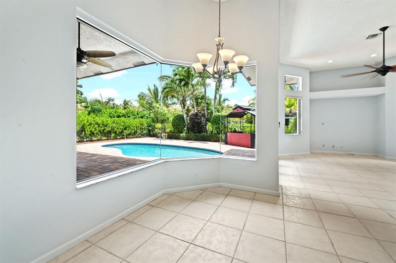 Image 16 of 49 For 5217 109th Ln