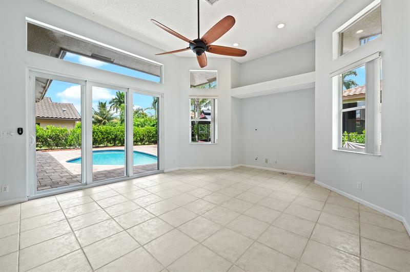Image 17 of 49 For 5217 109th Ln