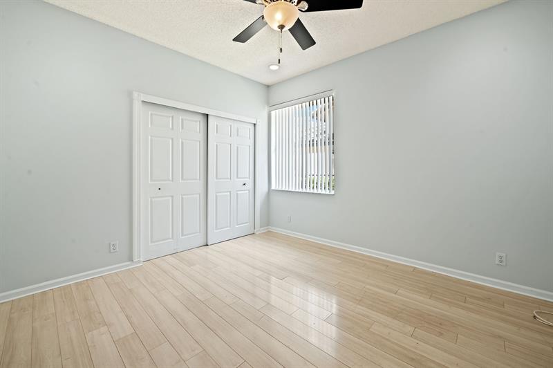 Image 23 of 49 For 5217 109th Ln