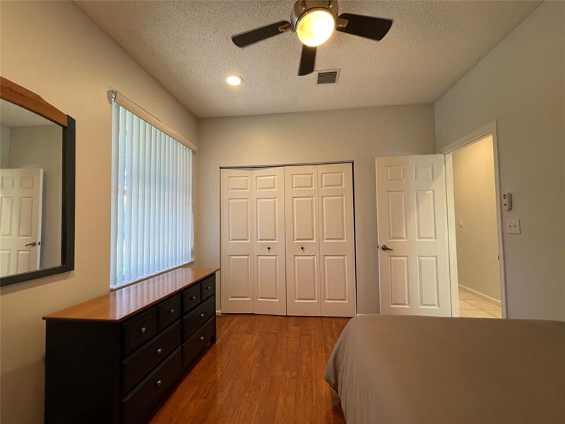Image 29 of 49 For 5217 109th Ln