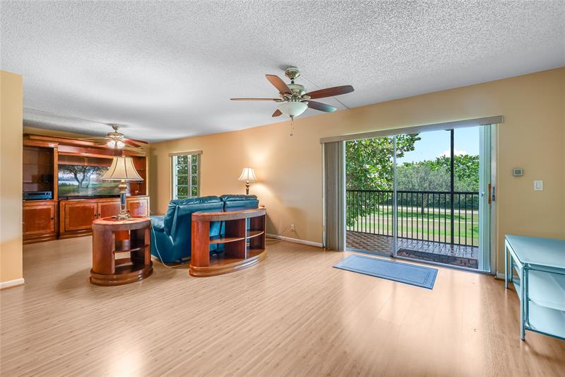 Details for 271 Hollybrook Dr  304, Pembroke Pines, FL 33025