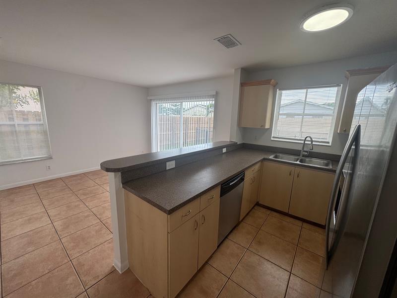Image 10 of 19 For 6290 Duval Dr