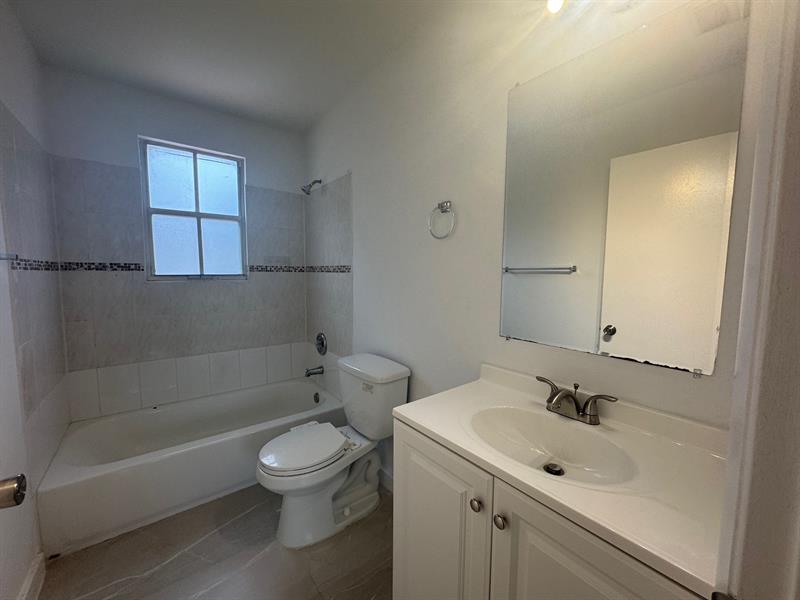 Image 19 of 19 For 6290 Duval Dr