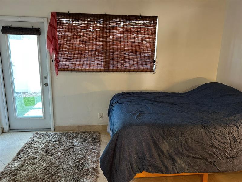 Image 6 of 13 For 510 17th Ave  105