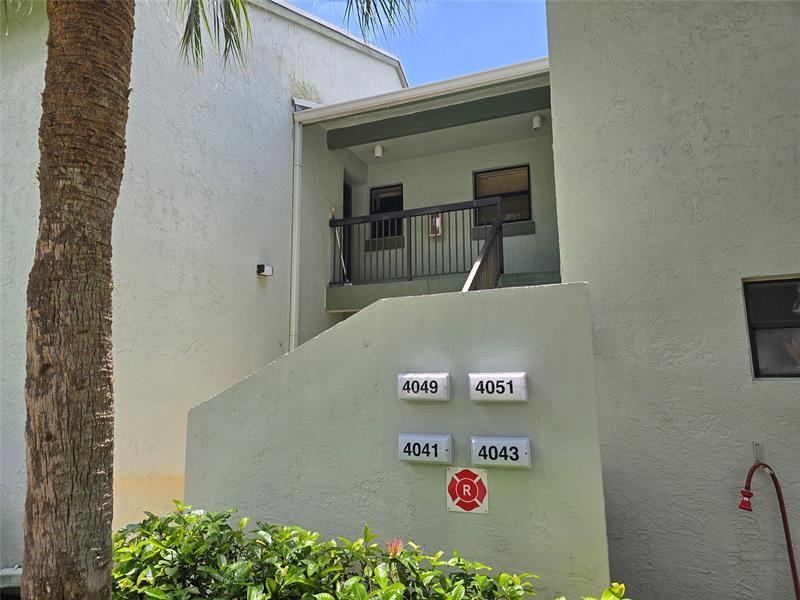 Image 10 of 21 For 4049 Carambola Cir  4049