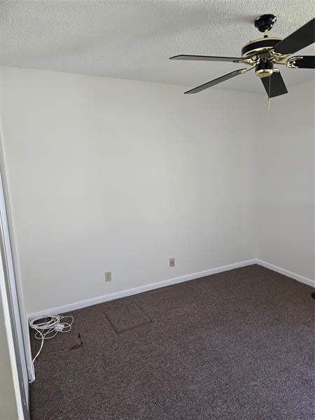 Image 16 of 21 For 4049 Carambola Cir  4049