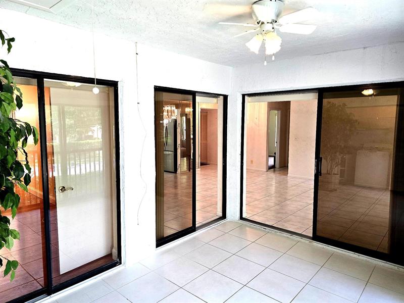 Image 17 of 21 For 4049 Carambola Cir  4049