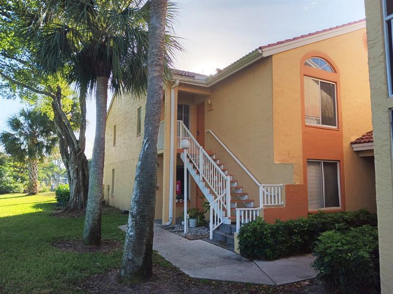 Details for 1055 Coral Club Dr  1055, Coral Springs, FL 33071