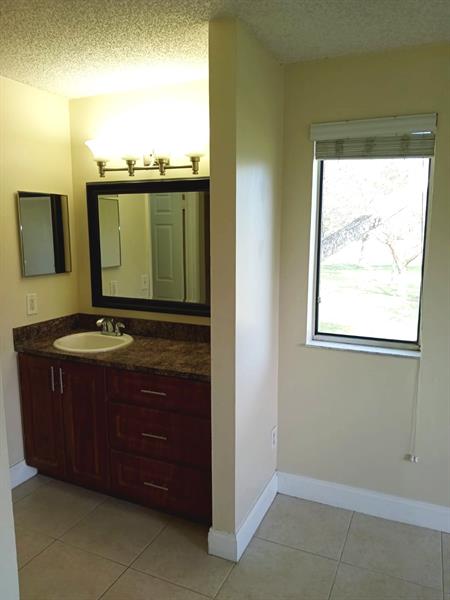 Image 4 of 28 For 1055 Coral Club Dr  1055