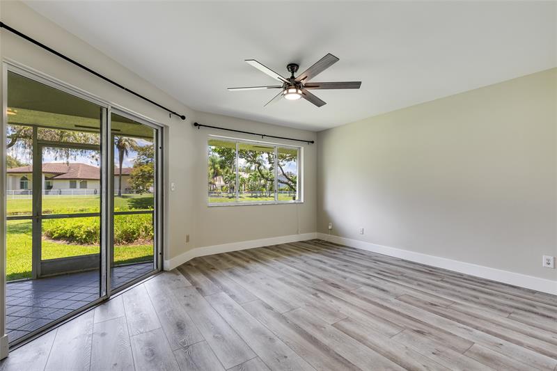 Image 18 of 39 For 9321 9th Pl  9321