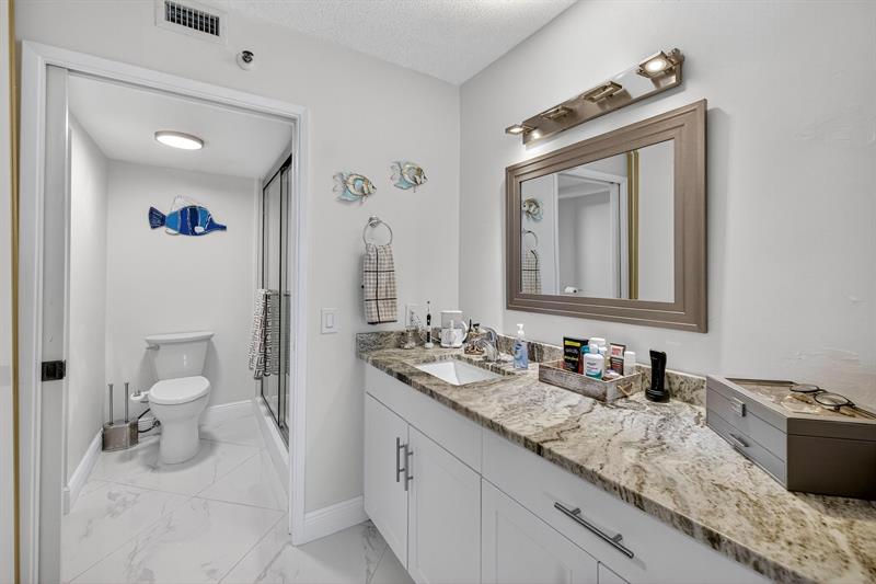 Image 15 of 78 For 2334 Cypress Bend Dr  511