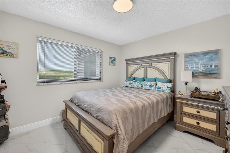 Image 19 of 78 For 2334 Cypress Bend Dr  511