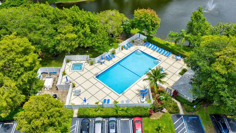 Image 36 of 78 For 2334 Cypress Bend Dr  511