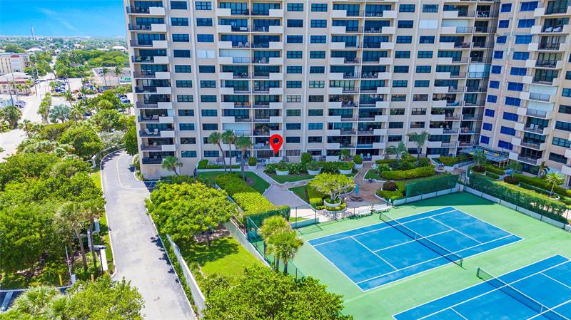 Image 22 of 55 For 4900 Ocean Blvd  317