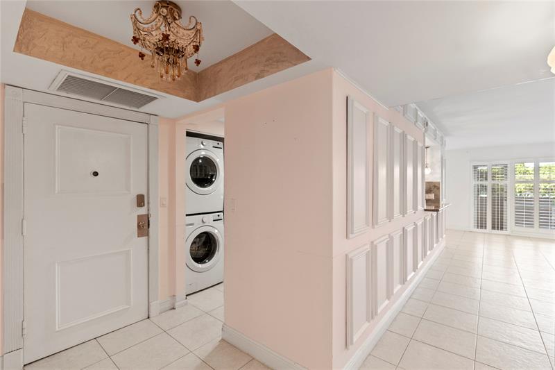 Image 28 of 55 For 4900 Ocean Blvd  317