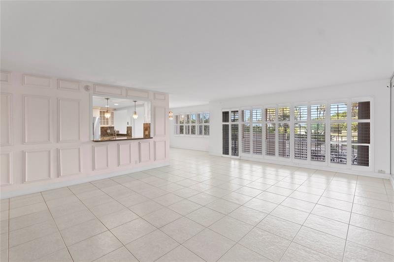 Image 8 of 55 For 4900 Ocean Blvd  317