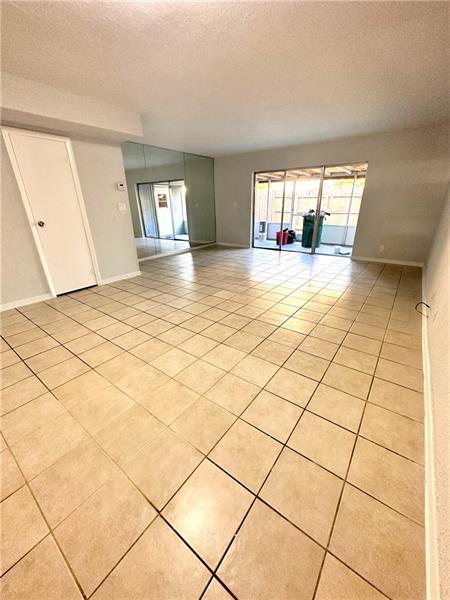 Image 15 of 34 For 5708 Blueberry Ct