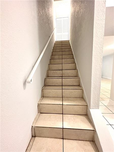 Image 17 of 34 For 5708 Blueberry Ct