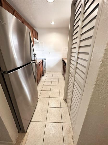 Image 3 of 34 For 5708 Blueberry Ct