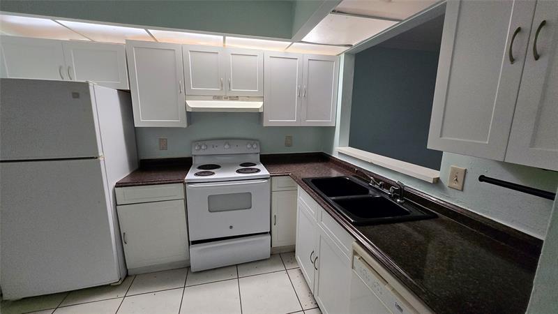 Details for 2501 56th Ave  103, Fort Lauderdale, FL 33313