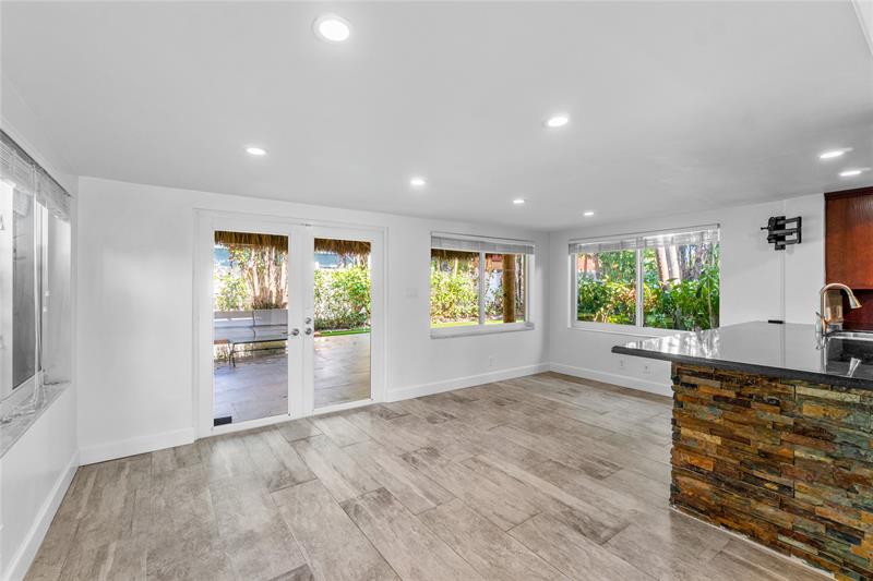 Image 11 of 34 For 1683 8th Ave