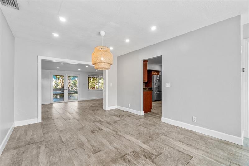 Image 8 of 34 For 1683 8th Ave