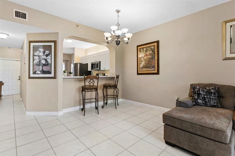Image 12 of 28 For 7775 Southampton Terrace  310