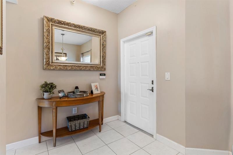 Image 7 of 28 For 7775 Southampton Terrace  310