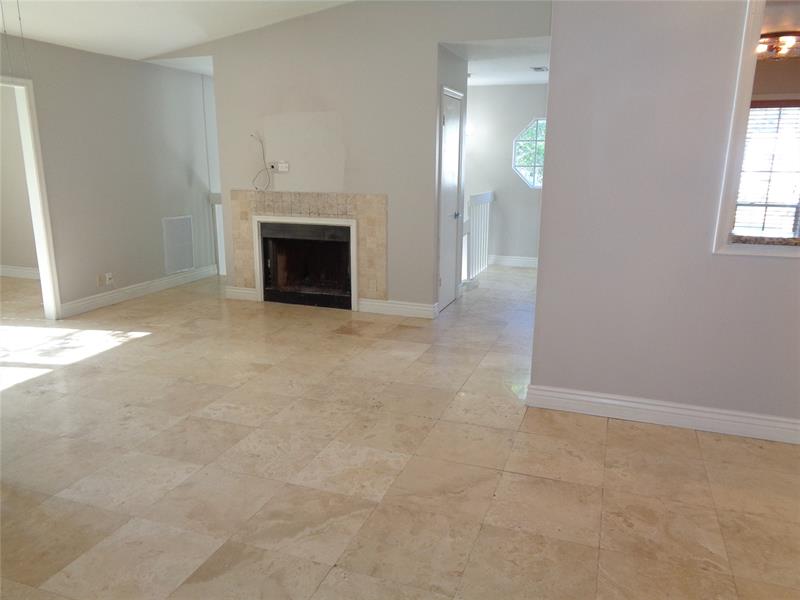 Image 10 of 31 For 5048 Heatherhill Ln  1204
