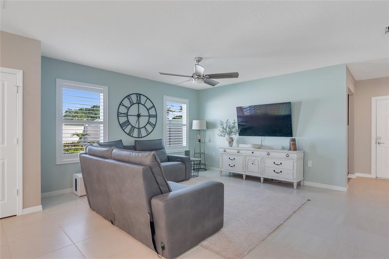 Image 10 of 40 For 3852 Lancove Way