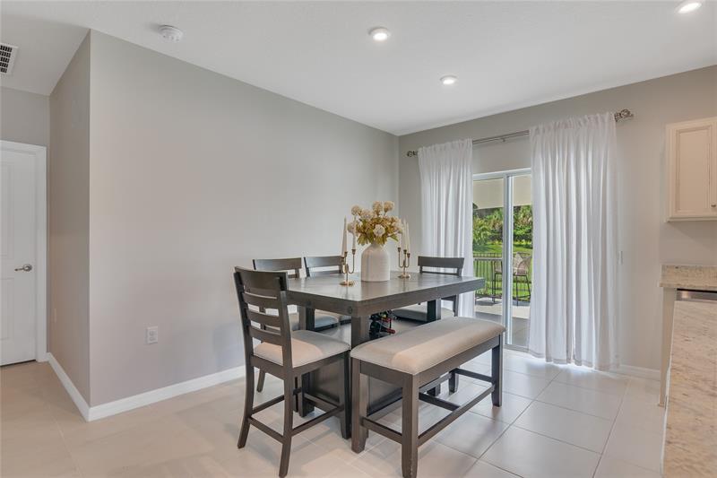 Image 13 of 40 For 3852 Lancove Way