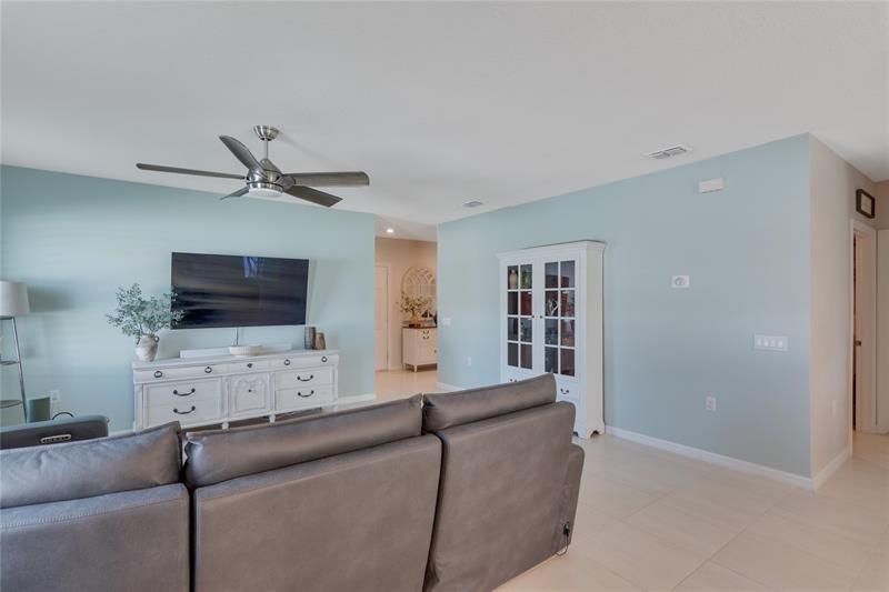 Image 15 of 40 For 3852 Lancove Way