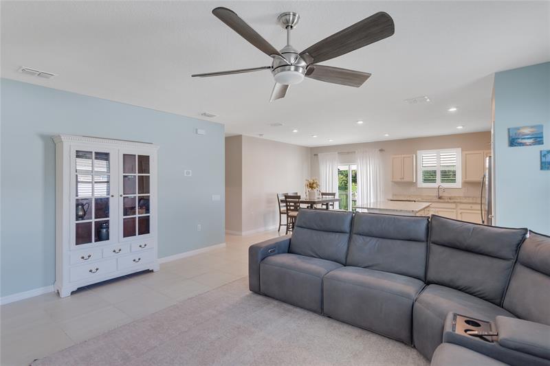 Image 16 of 40 For 3852 Lancove Way