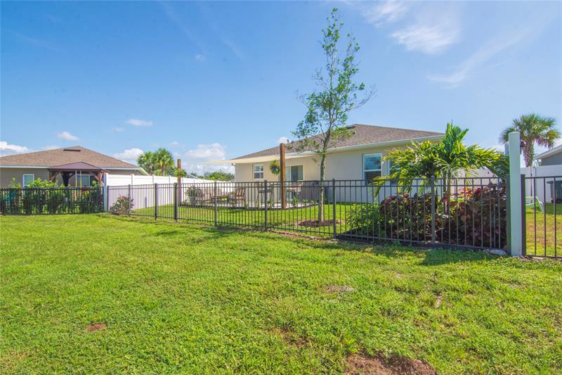 Image 32 of 40 For 3852 Lancove Way